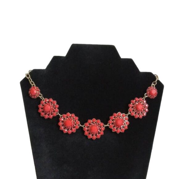 Red & Gold Toned Rhinestone Encrusted Flower Shaped Pendants Statement Necklace - Picture 1 of 11